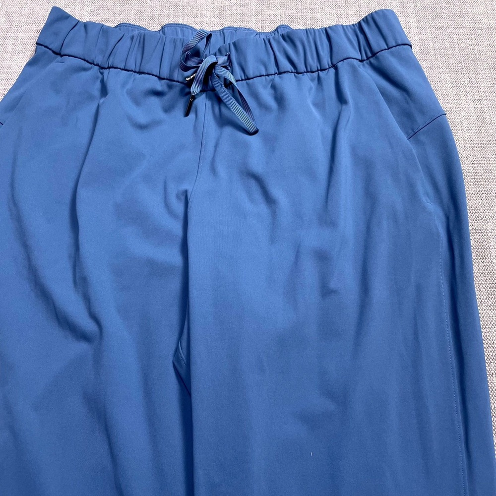 Lululemon Pants Womens 12 Navy Blue Nylon Pleated Drawstring Waist Straight Leg - Picture 3 of 10